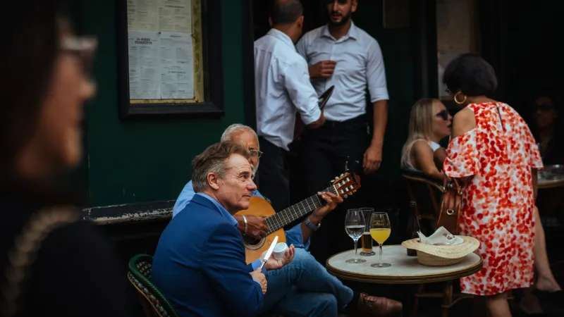 Quand « c'est intéressant » veut dire non : le guide de survie à la communication française